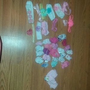 Baby girl Headbands, mittens, and bib